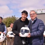 TASSANO ENTREGÓ CASCOS A EGRESADOS DEL CURSO “MI PRIMERA LICENCIA”