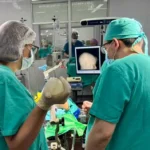 EN EL HOSPITAL JUAN PABLO II SE UTILIZÓ POR PRIMERA VEZ UNA TECNOLOGÍA DE NEURONAVEGACIÓN